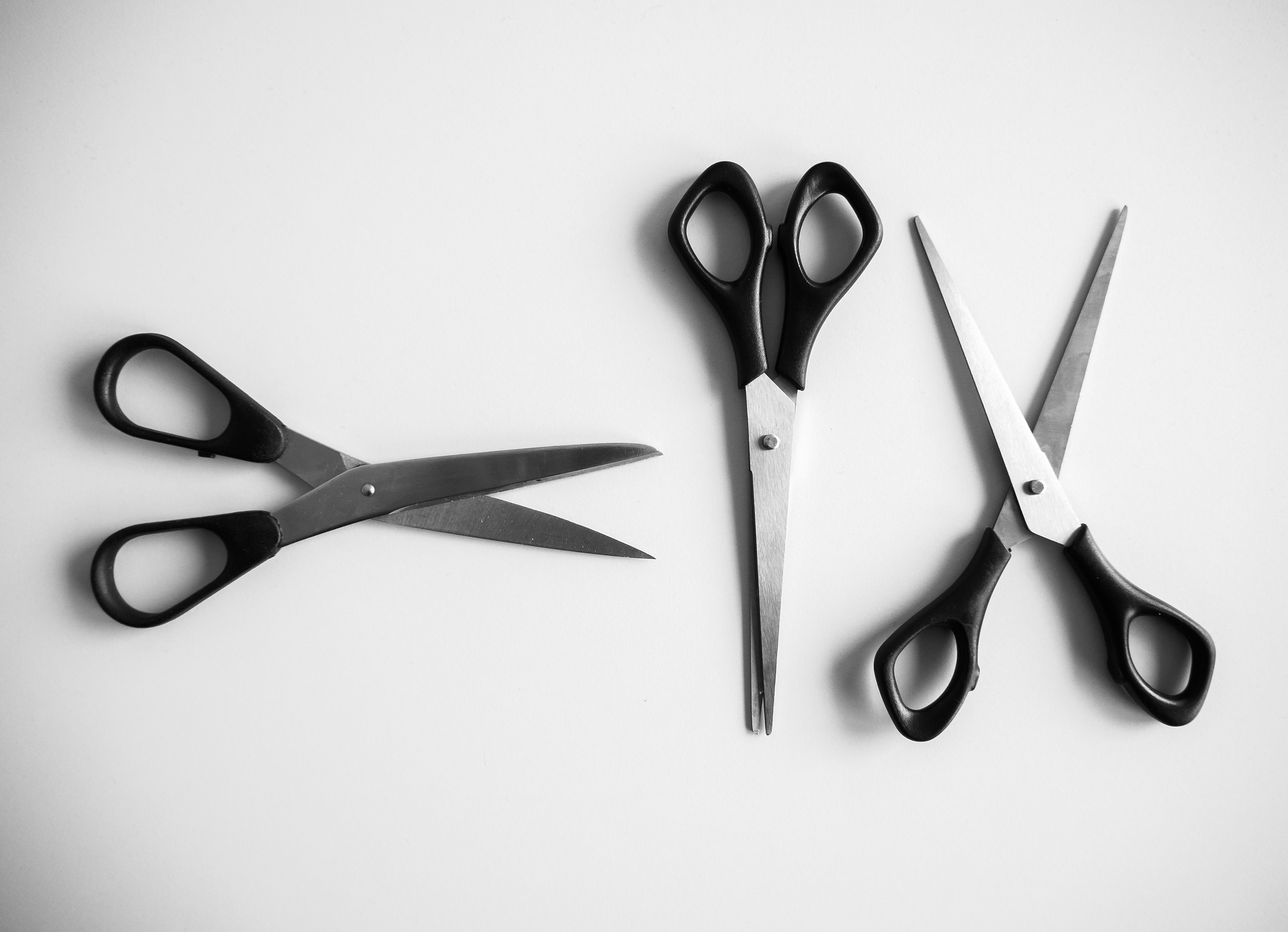 scissors-2438795_1920