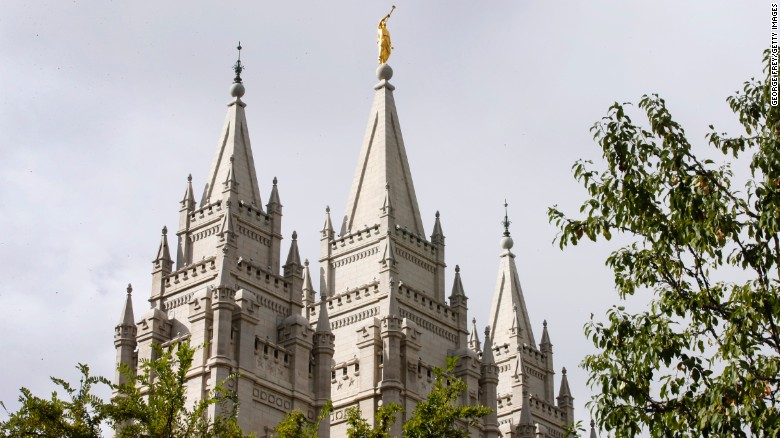 170309175351-mormon-temple-exlarge-169