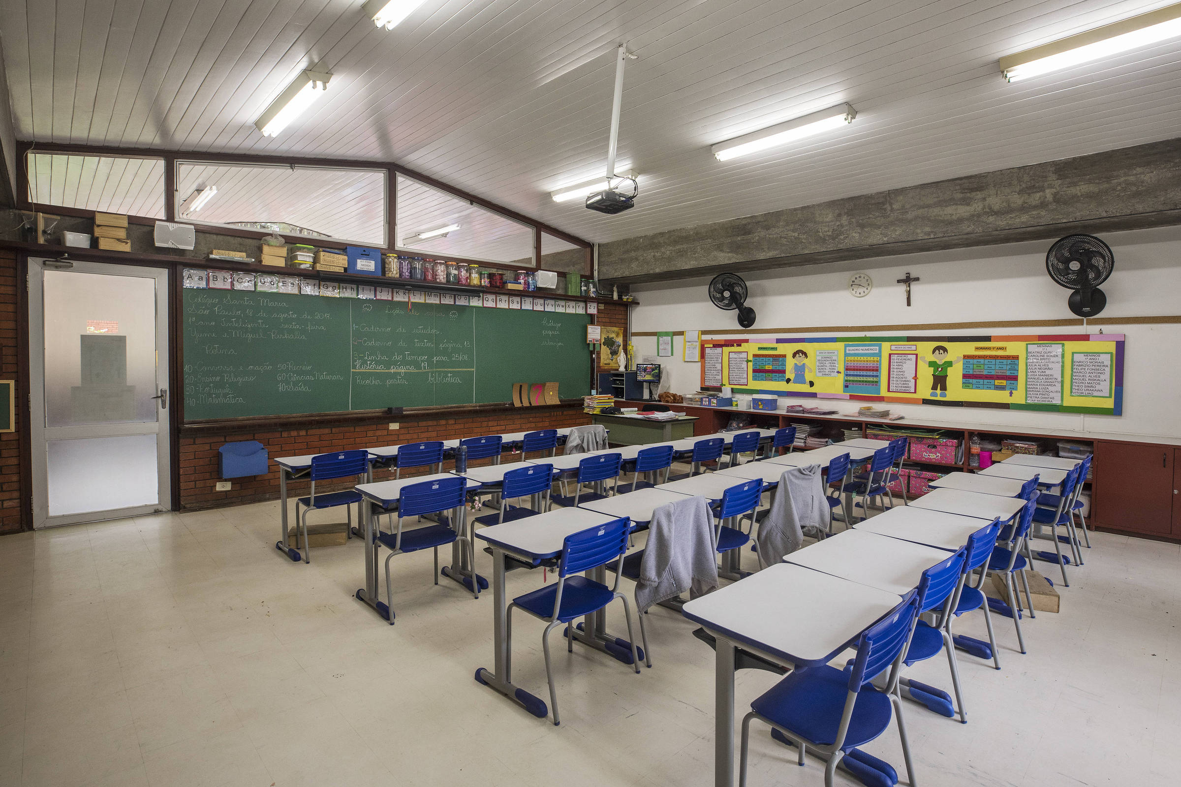 15367939615b999d69ace97_1536793961_3x2_rt