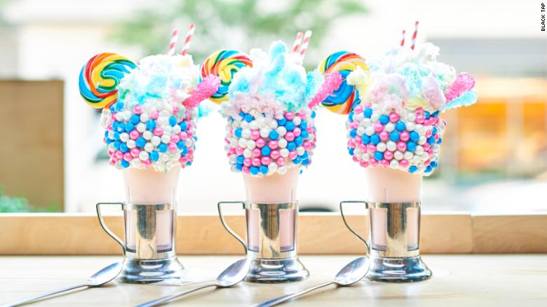 181001112732-02-black-tap-crazy-shakes-exlarge-169