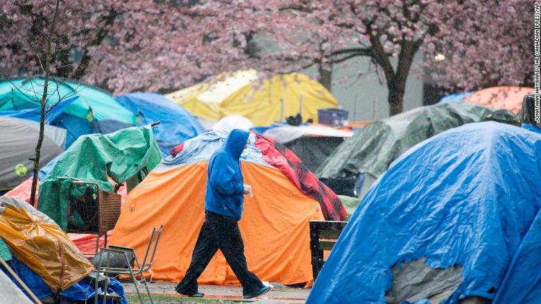 201008195158-homelessness-vancouver-file-exlarge-169